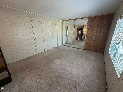 Bedroom - 19968 Terrace Ln, Bend, OR 97702 photo 2 of 4