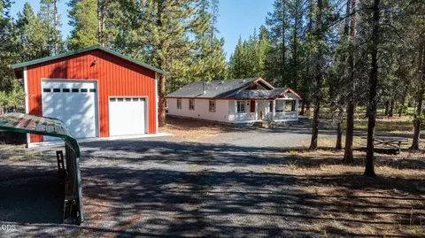 Exterior - 17540 Sutter St, La Pine, OR 97739 photo 5 of 5