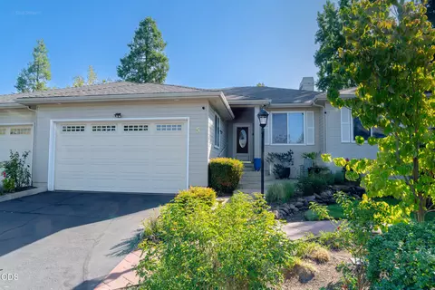 2398 Springbrook Rd #5, Medford, OR 97504