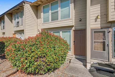 1800 Crater Lake Ave #29, Medford, OR 97504