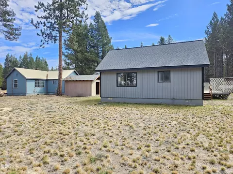 Exterior - 436 Bonner Ln, Crescent, OR 97733 photo 4 of 5