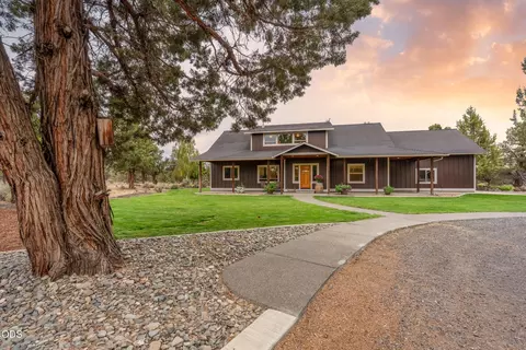 Exterior - 65855 61st St, Bend, OR 97703 photo 1 of 13