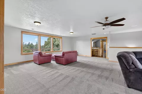 Living - 65855 61st St, Bend, OR 97703 photo 8 of 9