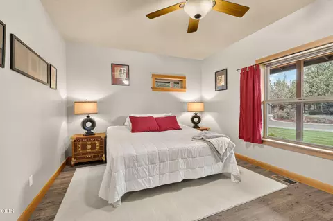 Bedroom - 65855 61st St, Bend, OR 97703 photo 3 of 15