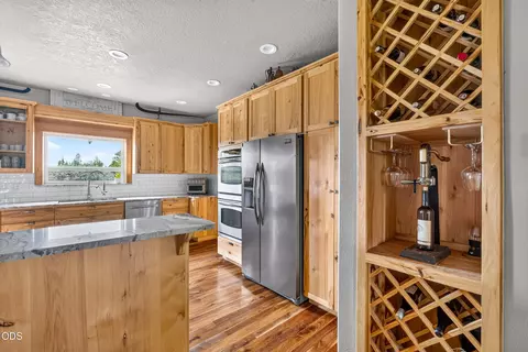 Kitchen - 65855 61st St, Bend, OR 97703 photo 5 of 5