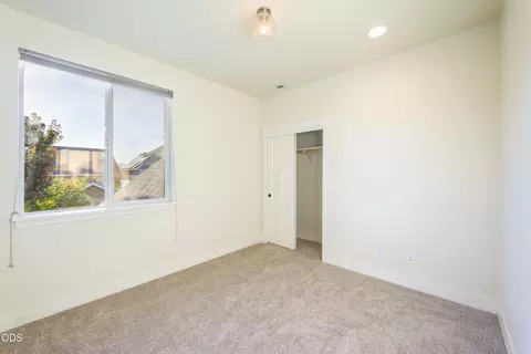 Bedroom - 61591 Aaron Way, Bend, OR 97702 photo 4 of 4
