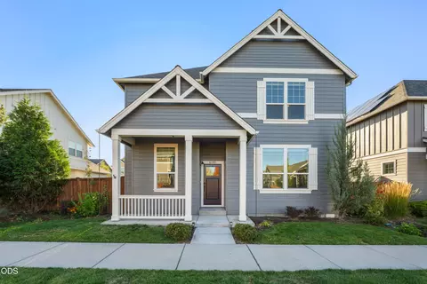 Exterior - 61591 Aaron Way, Bend, OR 97702 photo 2 of 4