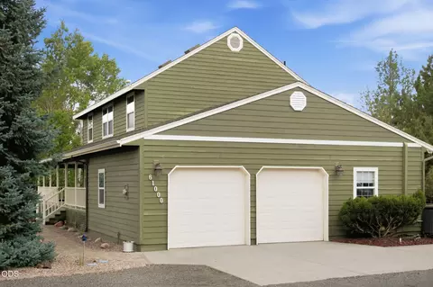 Exterior - 61000 Jennings Rd, Bend, OR 97702 photo 3 of 11