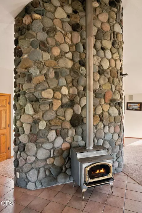 Other - 61330 Larsen Rd, Bend, OR 97702 photo 2 of 22