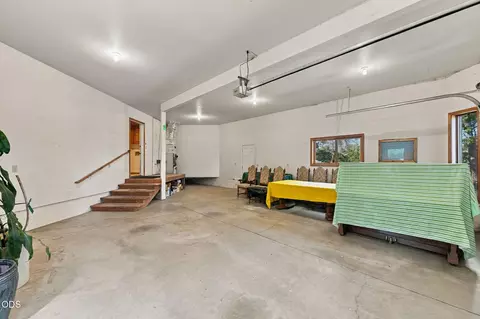 Other - 61330 Larsen Rd, Bend, OR 97702 photo 7 of 22