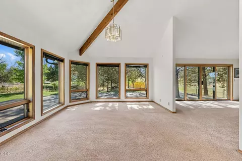 Living - 61330 Larsen Rd, Bend, OR 97702 photo 3 of 4