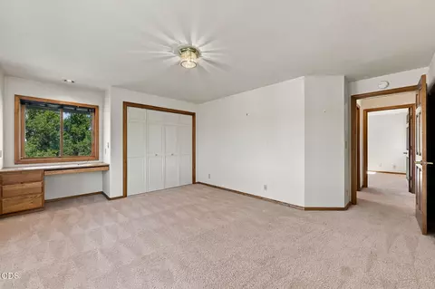 Bedroom - 61330 Larsen Rd, Bend, OR 97702 photo 7 of 7