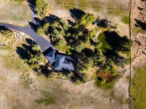 View/Area - 61330 Larsen Rd, Bend, OR 97702 photo 4 of 4