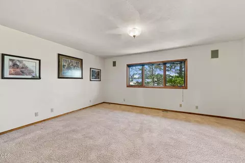 Other - 61330 Larsen Rd, Bend, OR 97702 photo 4 of 22
