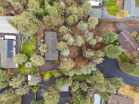 View/Area - 61180 Tapadera St, Bend, OR 97702 photo 1 of 3