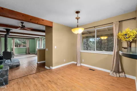 Dining - 61180 Tapadera St, Bend, OR 97702 photo 1 of 2