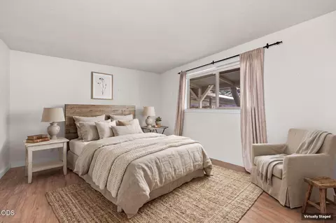 Bedroom - 61180 Tapadera St, Bend, OR 97702 photo 2 of 2