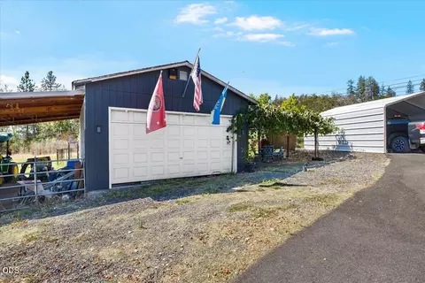 Other - 120 Hammel Rd, Eagle Point, OR 97524 photo 8 of 10
