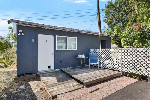 Exterior - 120 Hammel Rd, Eagle Point, OR 97524 photo 10 of 13