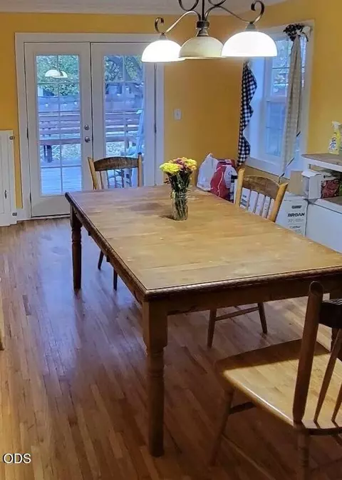 Dining - 156 E Ash St, Union, OR 97883 photo 3 of 3