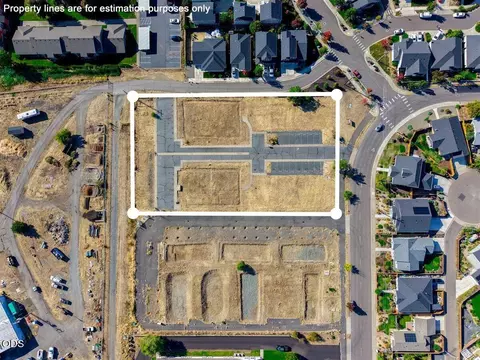 220 Suncrest Rd, Talent, OR 97540 photo 12