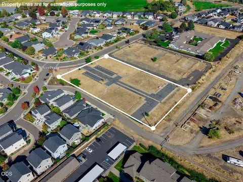 220 Suncrest Rd, Talent, OR 97540 photo 5