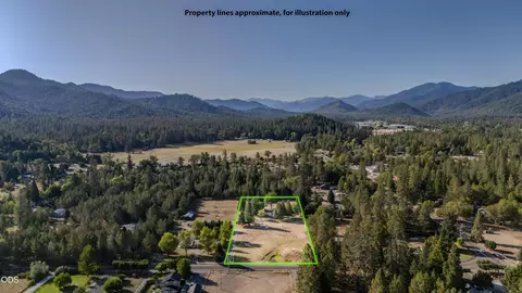 View/Area - 8290 Evans Creek Rd, Rogue River, OR 97537 photo 1 of 7