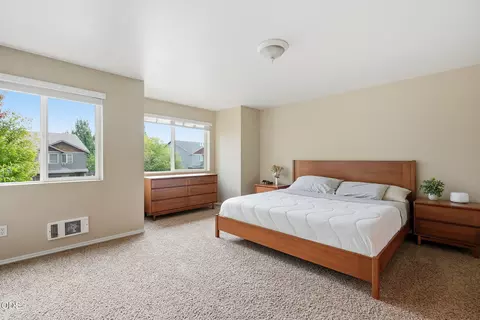 Bedroom - Undisclosed, Bend, OR 97702 photo 1 of 3