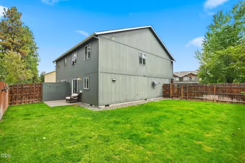 Exterior - Undisclosed, Bend, OR 97702 photo 4 of 8