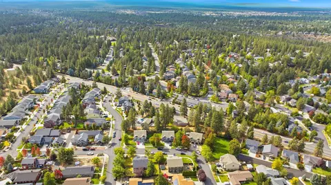 View/Area - Undisclosed, Bend, OR 97702 photo 5 of 6