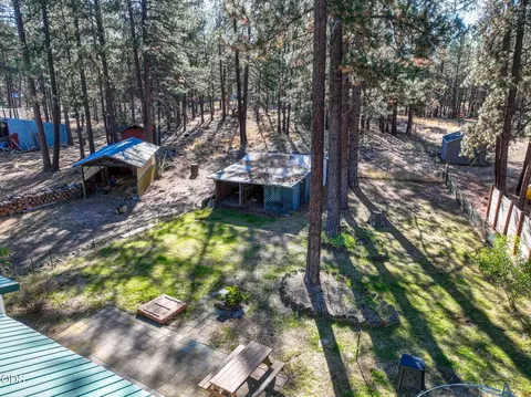 Exterior - 19487 Baker Rd, Bend, OR 97702 photo 3 of 13