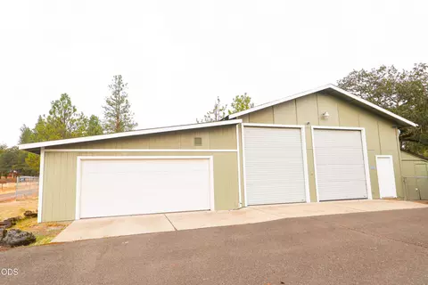 Other - 110 Mason Rd, Eagle Point, OR 97524 photo 2 of 10