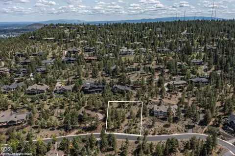 3341 NW Panorama Dr, Bend, OR 97703 photo 25