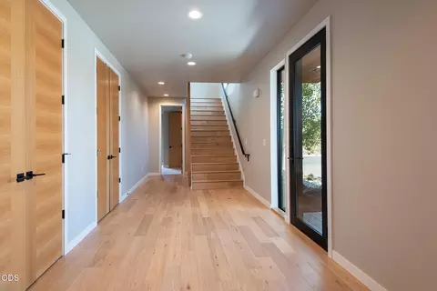 Entry Way - 19332 Outrider Loop, Bend, OR 97702 photo 1 of 1
