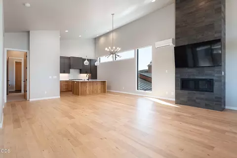 Living - 19332 Outrider Loop, Bend, OR 97702 photo 2 of 5