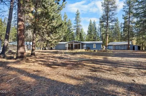 Exterior - 52747 Ammon Rd, La Pine, OR 97739 photo 3 of 13