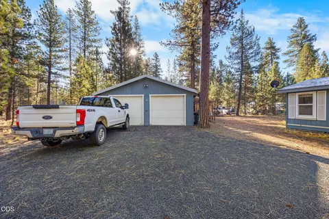 Exterior - 52747 Ammon Rd, La Pine, OR 97739 photo 1 of 13