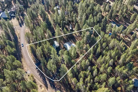 View/Area - 52747 Ammon Rd, La Pine, OR 97739 photo 3 of 5