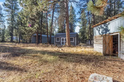 Exterior - 52747 Ammon Rd, La Pine, OR 97739 photo 7 of 13