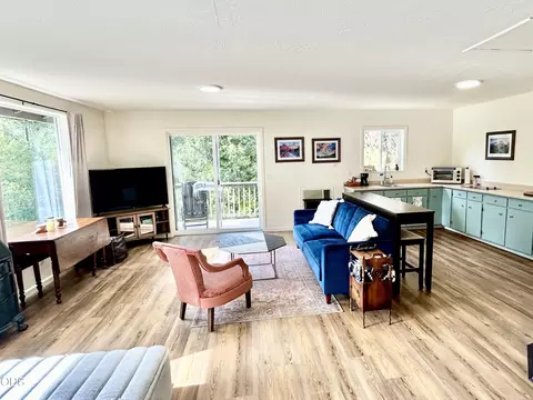 Living - 8129 Thompson Creek Rd, Applegate, OR 97530 photo 4 of 5