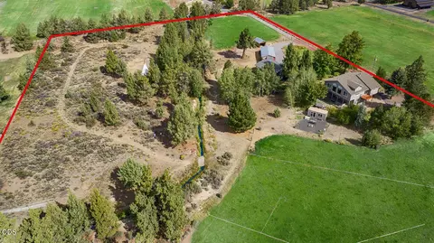 View/Area - 64160 Pioneer Loop, Bend, OR 97701 photo 2 of 3