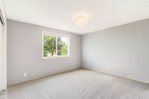 Bedroom - 64160 Pioneer Loop, Bend, OR 97701 photo 4 of 4