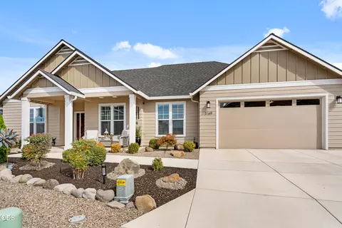 3169 Monaco Ct, Medford, OR 97504