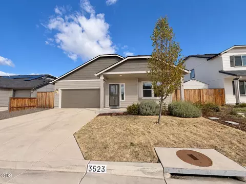 3523 Carlin Dr, Medford, OR 97504