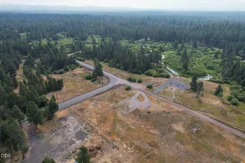 15522 Deer Ave, La Pine, OR 97739 photo 5