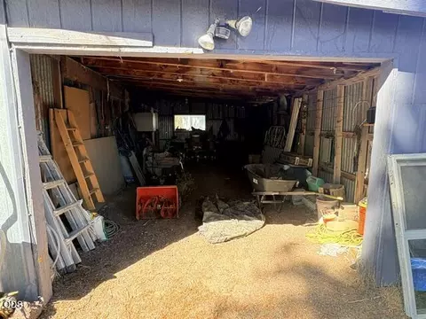 Exterior - 136028 Us 97, Crescent, OR 97733 photo 6 of 25