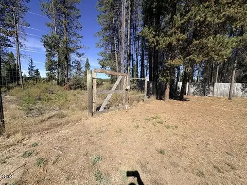 Exterior - 136028 Us 97, Crescent, OR 97733 photo 20 of 25