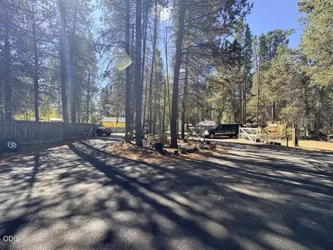 Exterior - 136028 Us 97, Crescent, OR 97733 photo 9 of 25