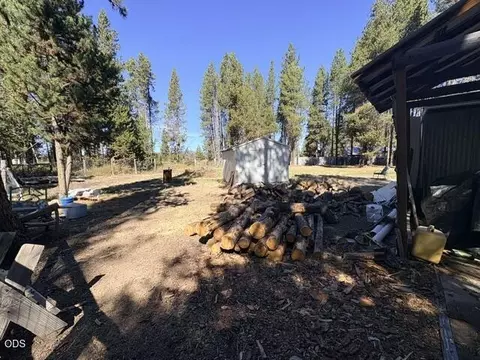 Exterior - 136028 Us 97, Crescent, OR 97733 photo 25 of 25