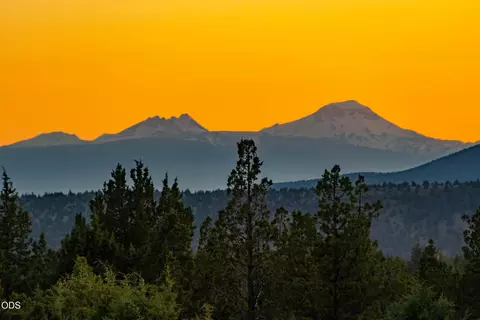 6300 Southeast Adobe Road, Prineville, OR 97754